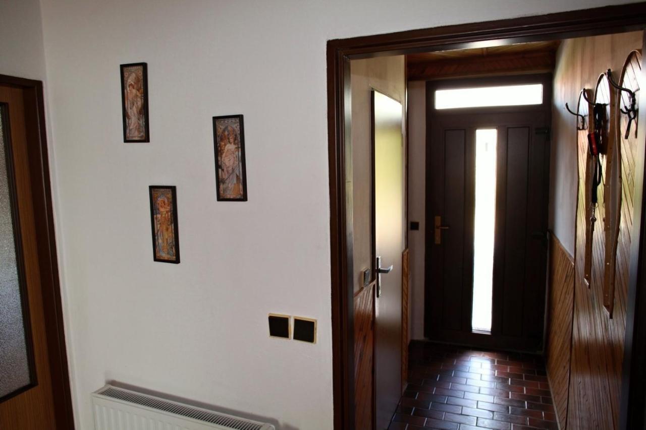 Villa Dům v Českém ráji à Dolní Bousov Extérieur photo